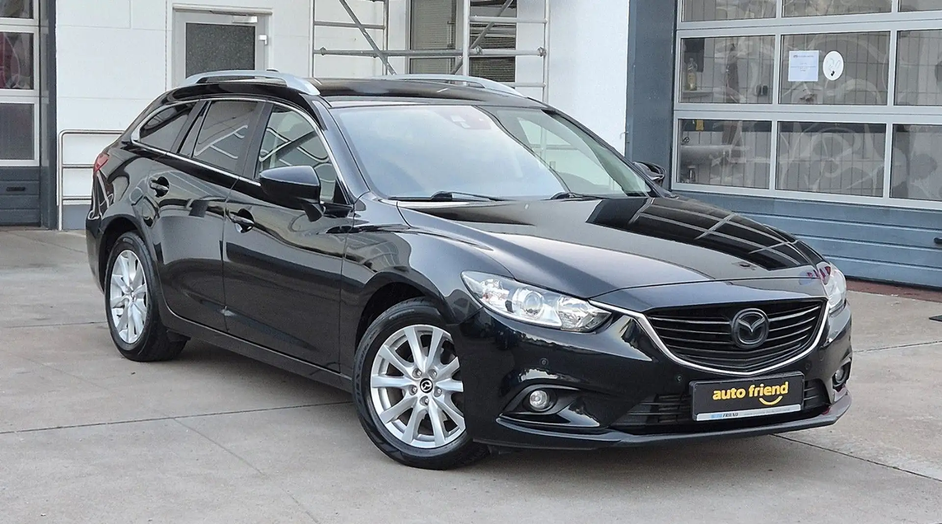 Mazda 6 2.2 -D Automatik /Kamera/NAVI/PDC/SHZ/TEMPO Schwarz - 1