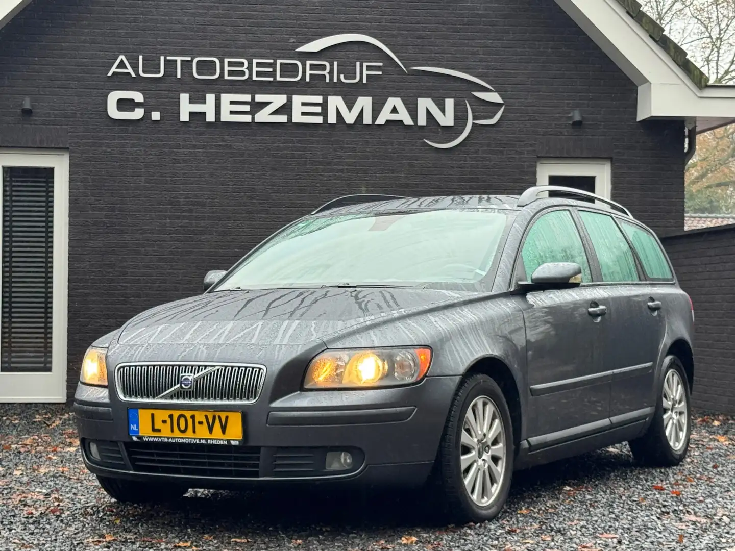 Volvo V50 2.4 Sport LEDER CRUISE CONTROL STOELVERWARMING CLI Grijs - 1