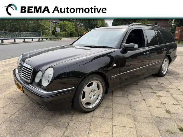 Mercedes-Benz E 320 Combi Avantgarde 7-Persoons