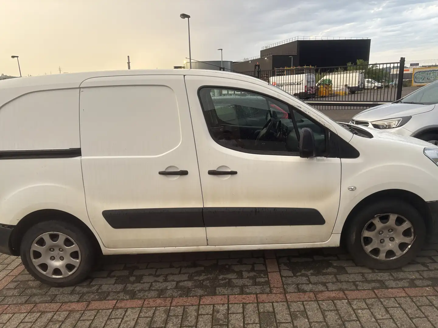 Peugeot Partner Tepee 1.6 HDi Confort FAP - 1