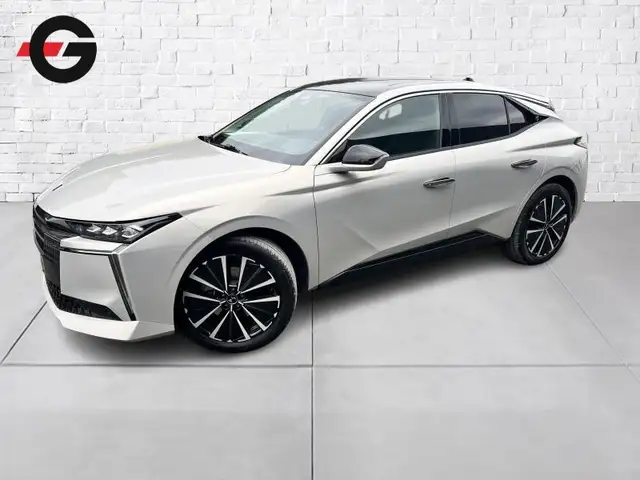 DS Automobiles DS 4