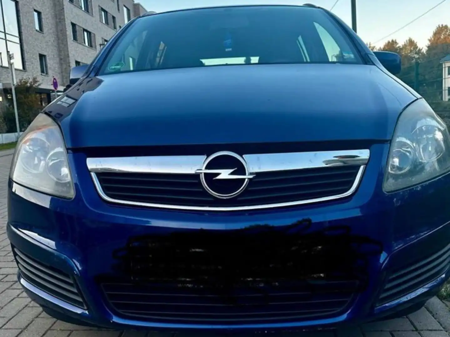 Opel Zafira Zafira 1.9 CDTI Navi Blau - 2