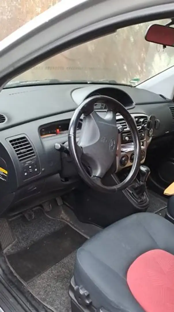 Hyundai Matrix Matrix 1.6 Classic - 2
