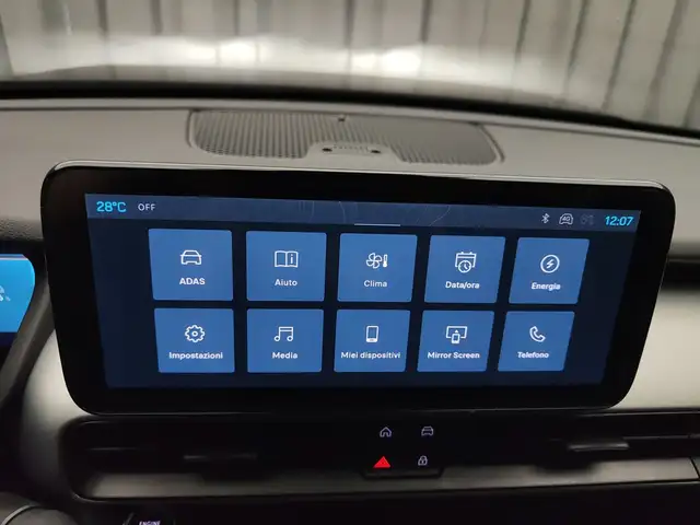 Jeep Avenger view 11