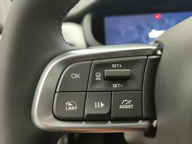 Jeep Avenger view 8