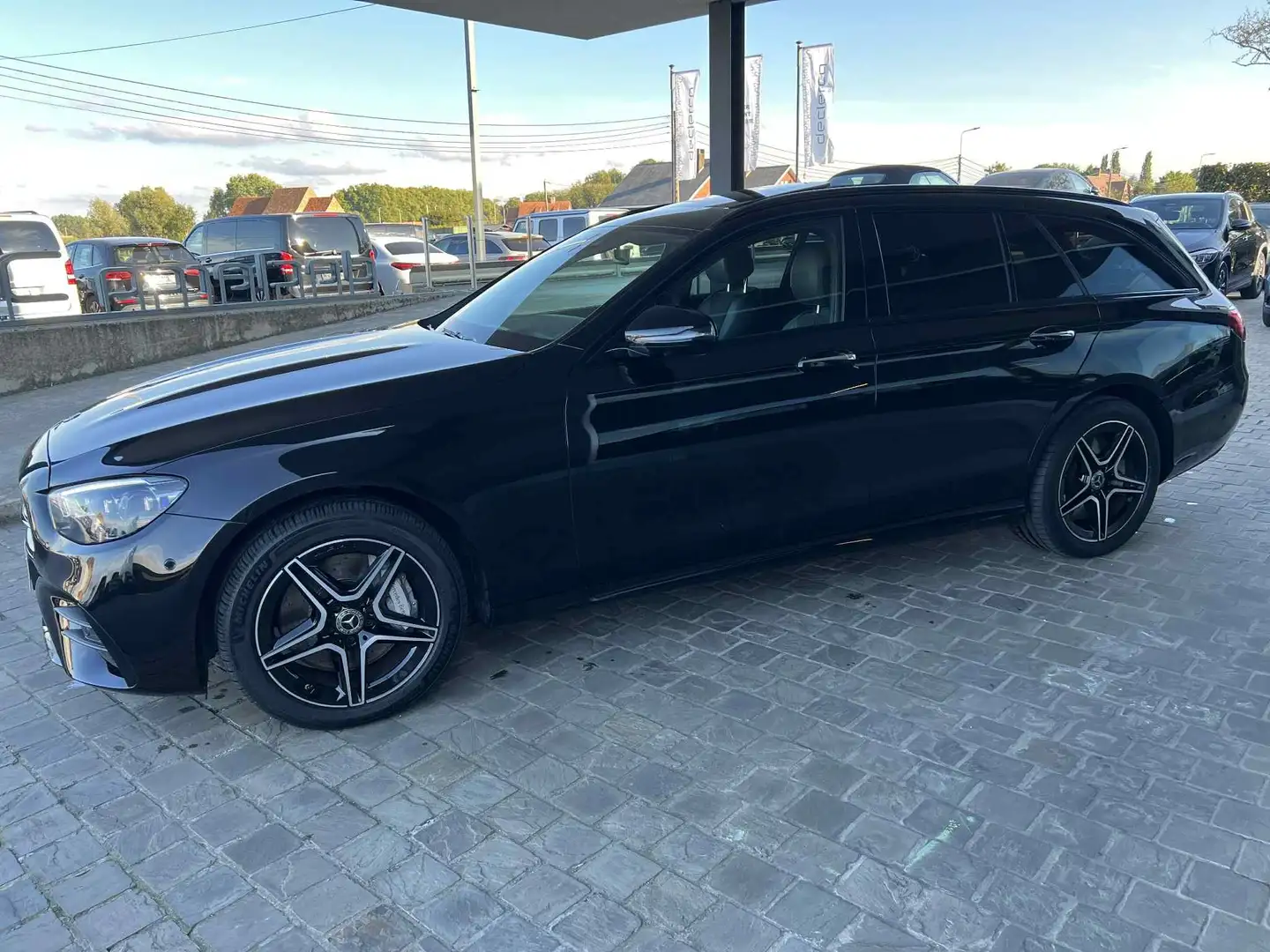 Mercedes-Benz E 300 E 300 de 4M Break AMG Negro - 2