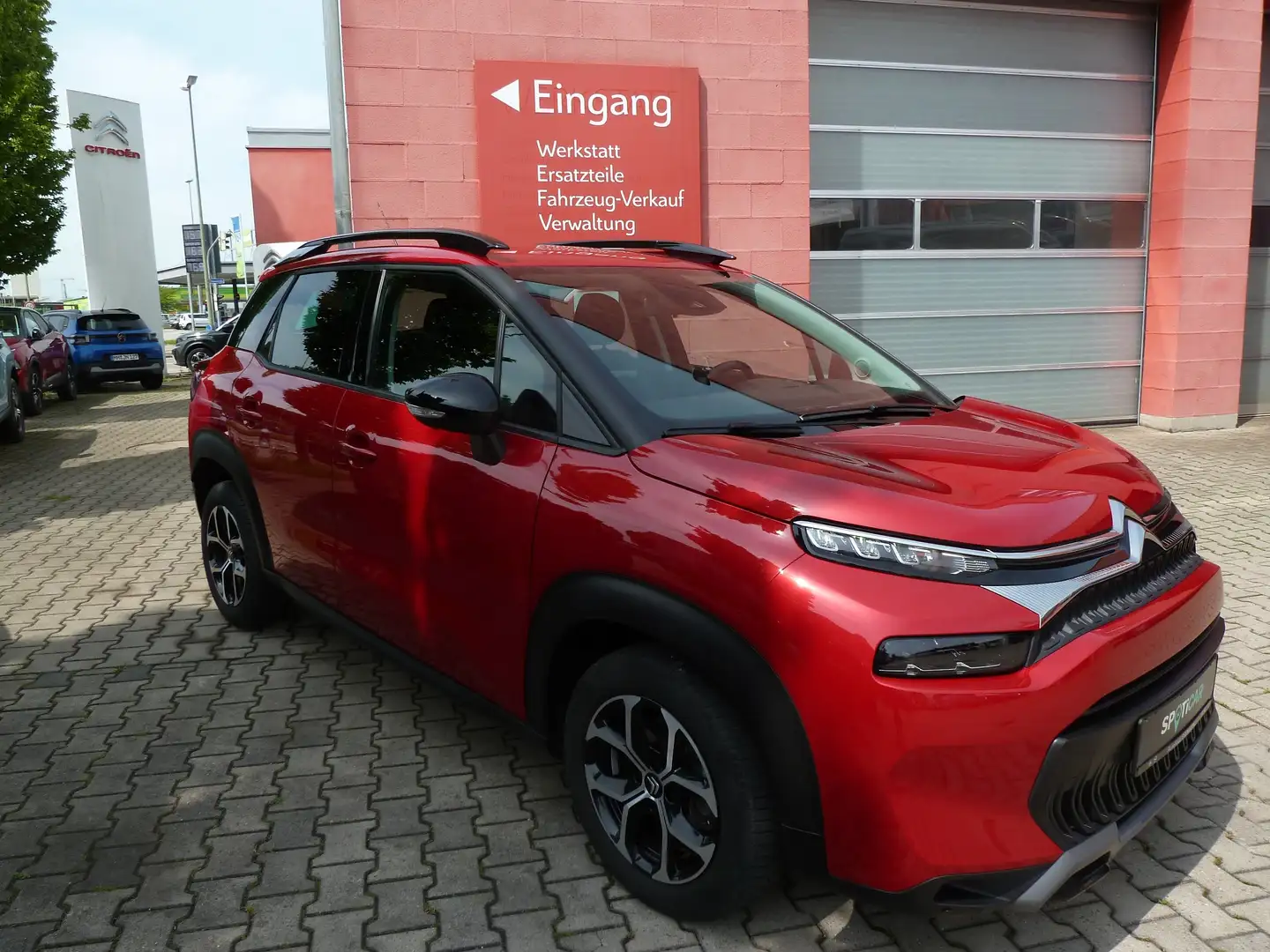 Citroen C3 Aircross PureTech 110 Plus Navi DAB Rojo - 1