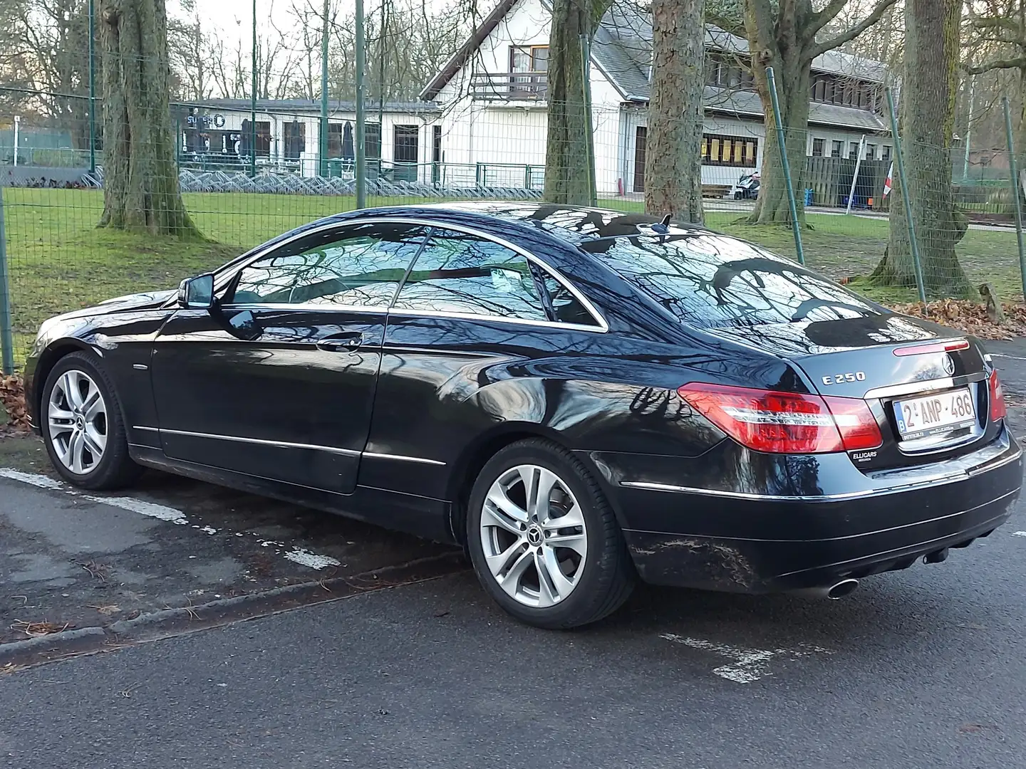 Mercedes-Benz E 250 COUPE CDI BE Avantgarde Start/Stop Noir - 1