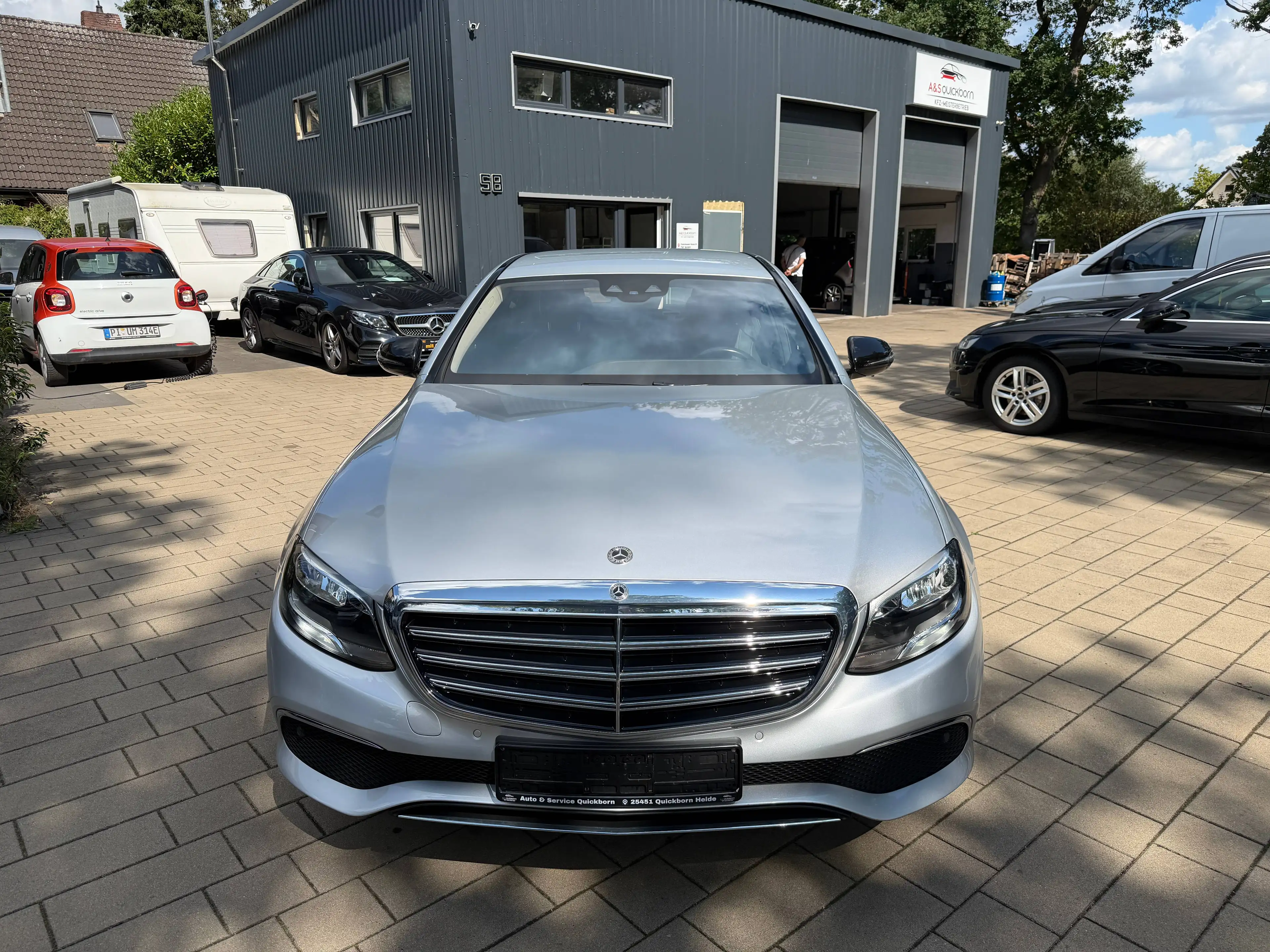 Mercedes-Benz E 350 e Plug-in Limousine 2.HD*Carplay*Ambiente*Kamera — photo 2