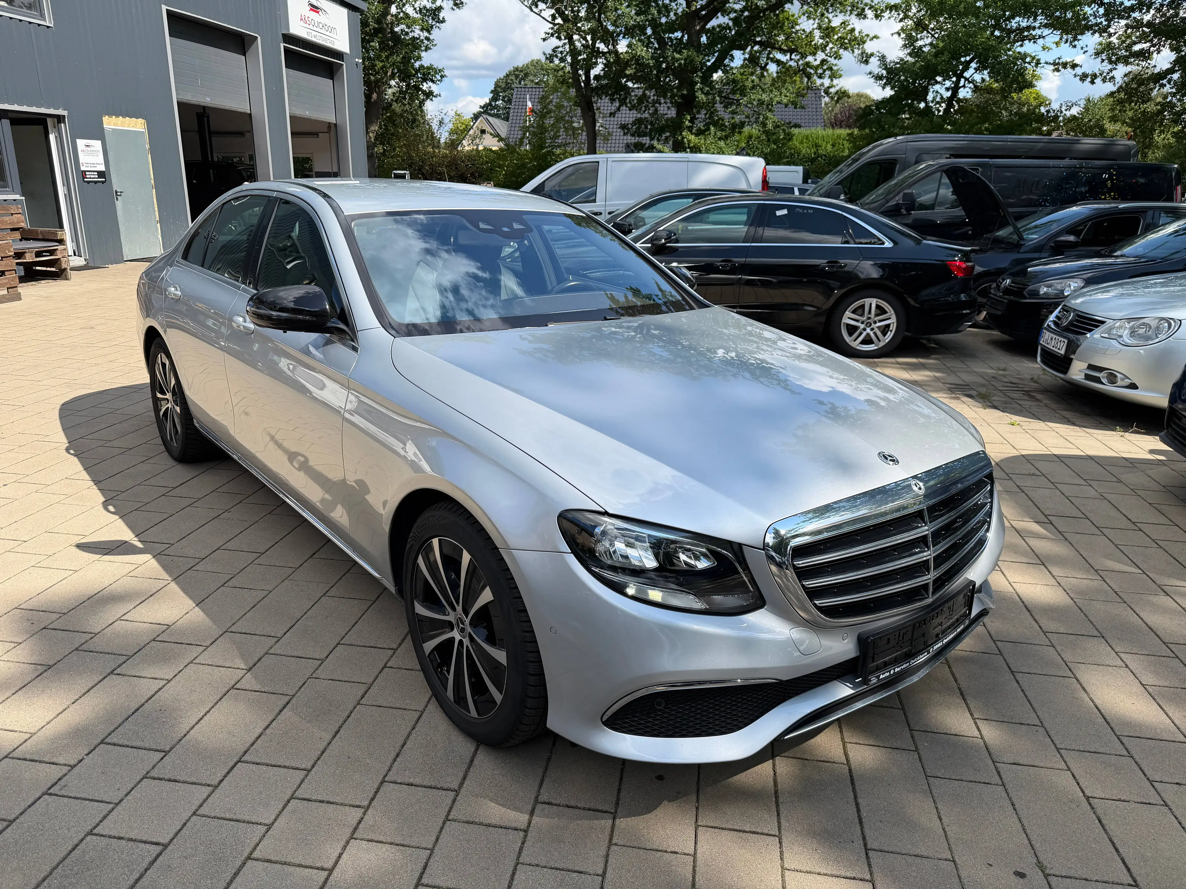 Mercedes-Benz E 350 e Plug-in Limousine 2.HD*Carplay*Ambiente*Kamera — photo 6
