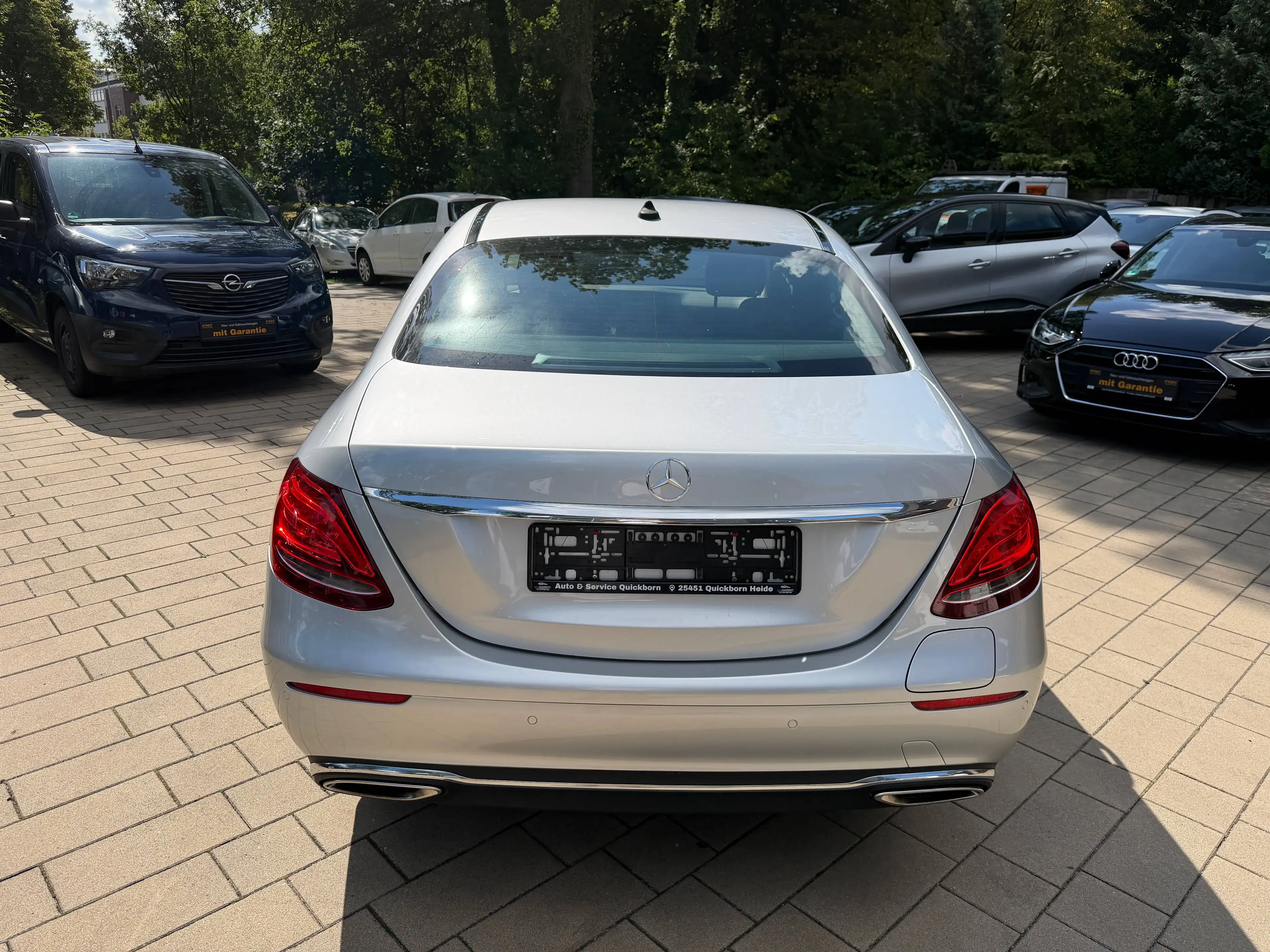 Mercedes-Benz E 350 e Plug-in Limousine 2.HD*Carplay*Ambiente*Kamera — photo 4