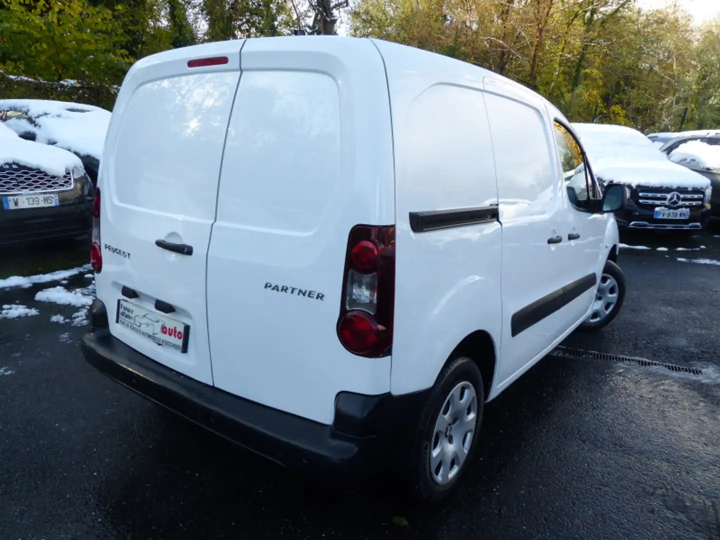 Peugeot Partner 121 L2 1.6 HDI FAP 90 PACK CD CLIM NAV Blanc - 2