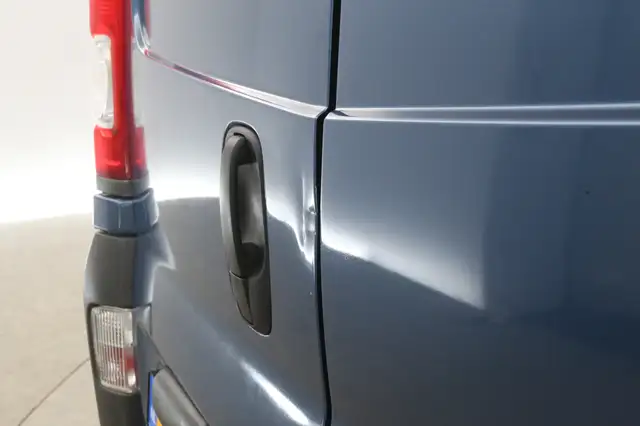 Renault Trafic view 25