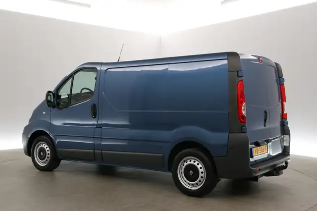 Renault Trafic view 4