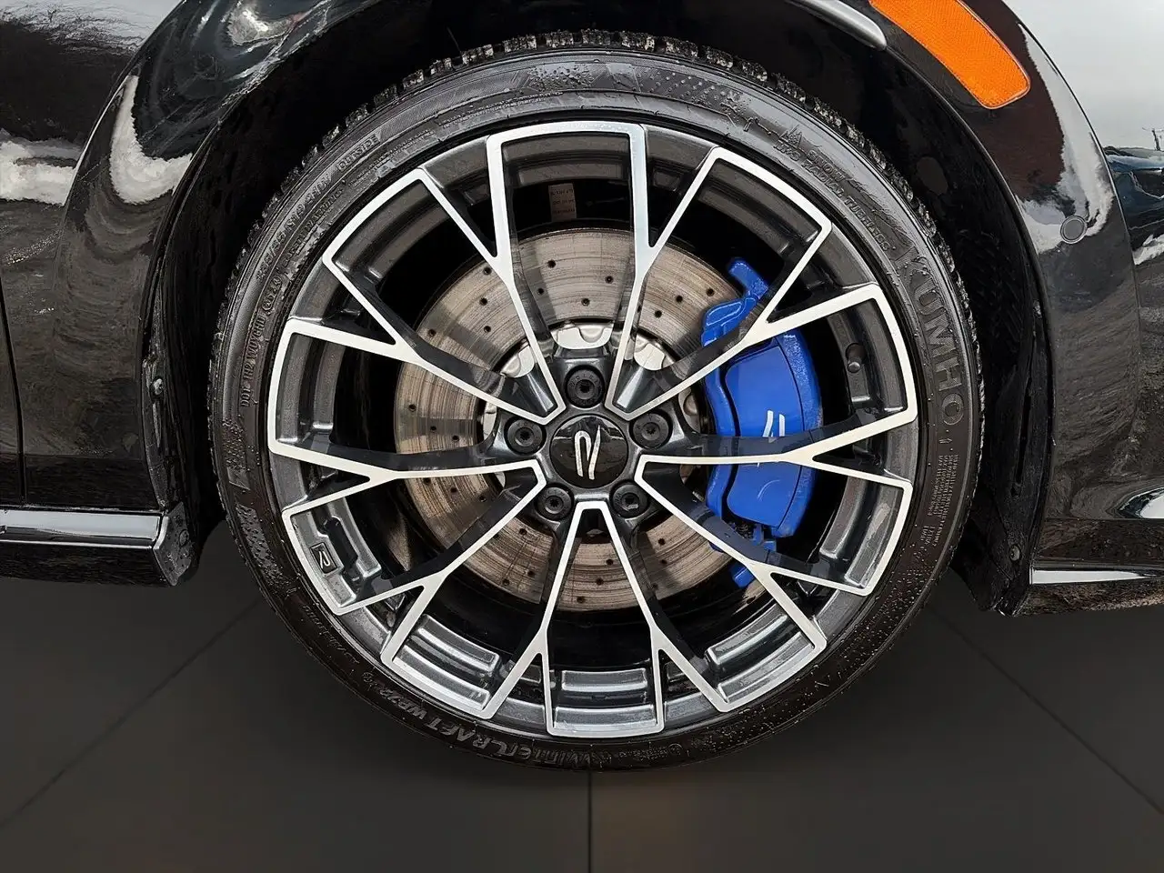 Volkswagen Golf R снимка Volkswagen Golf R