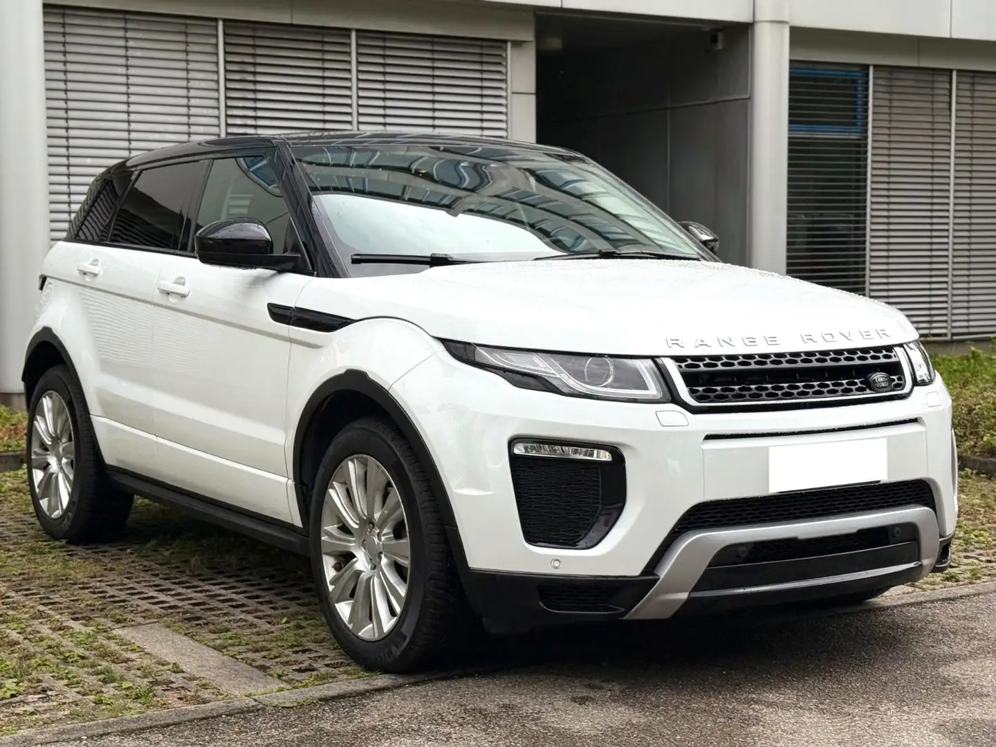 Land Rover Range Rover Evoque HSE*AWD*Kamera*Merdian Weiß - 1