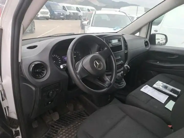 Mercedes-Benz Vito 2021, foto 3