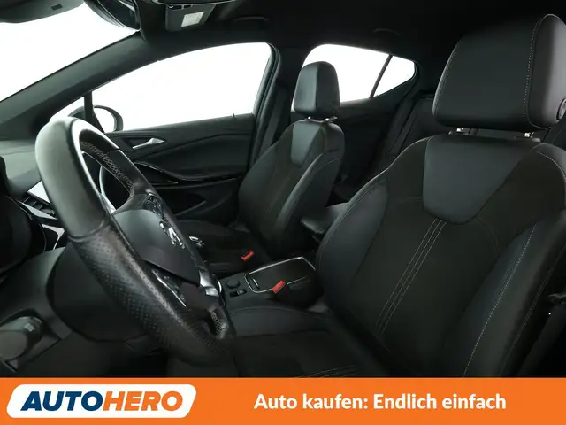 Opel Astra view 10