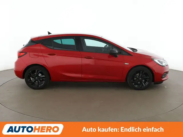 Opel Astra view 7