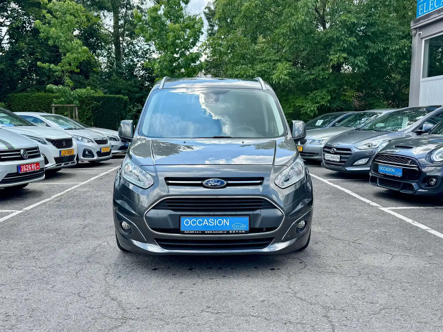 Ford Tourneo Connect 1.5 TDCi Aut. Start-Stop Gris - 2
