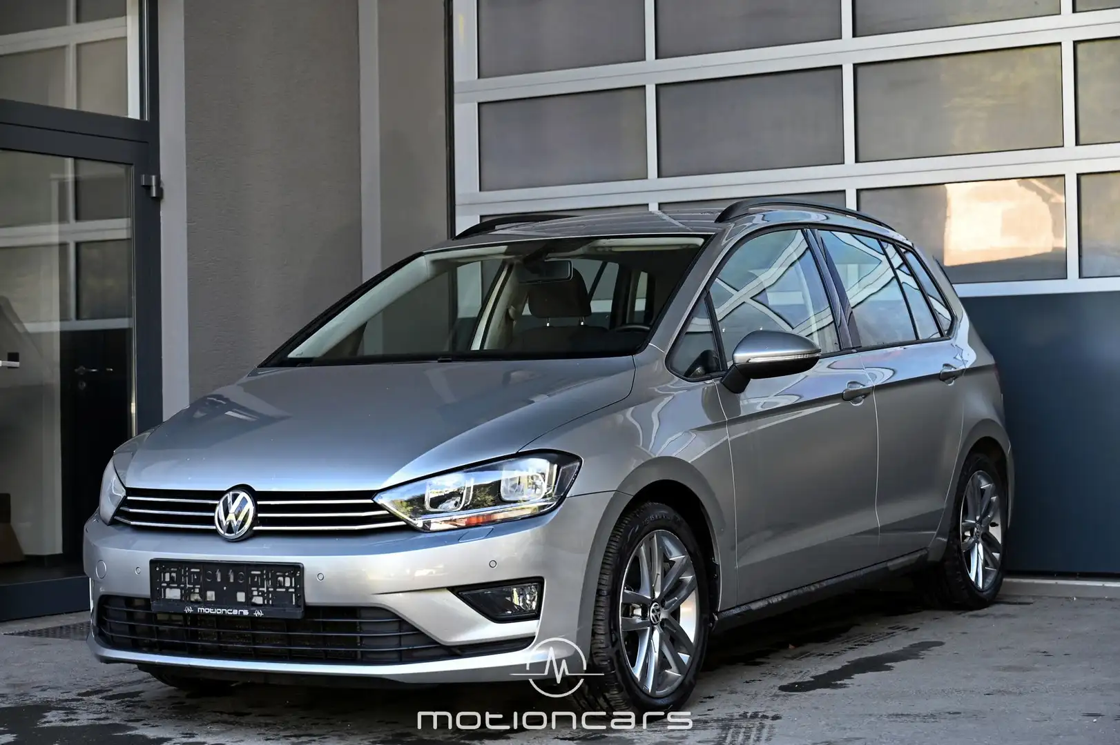Volkswagen Golf Sportsvan Sportsvan Comfortline 1,6 TDI Pickerl NEU Argent - 1