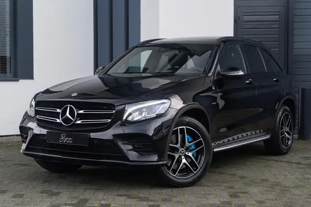 Mercedes-Benz GLC 350 350e 4MATIC AMG Line PANO / TREKHAAK / CAMERA
