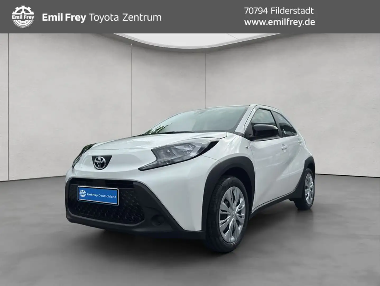 Toyota Aygo X X Play 53 kW, 5-türig Weiß - 1