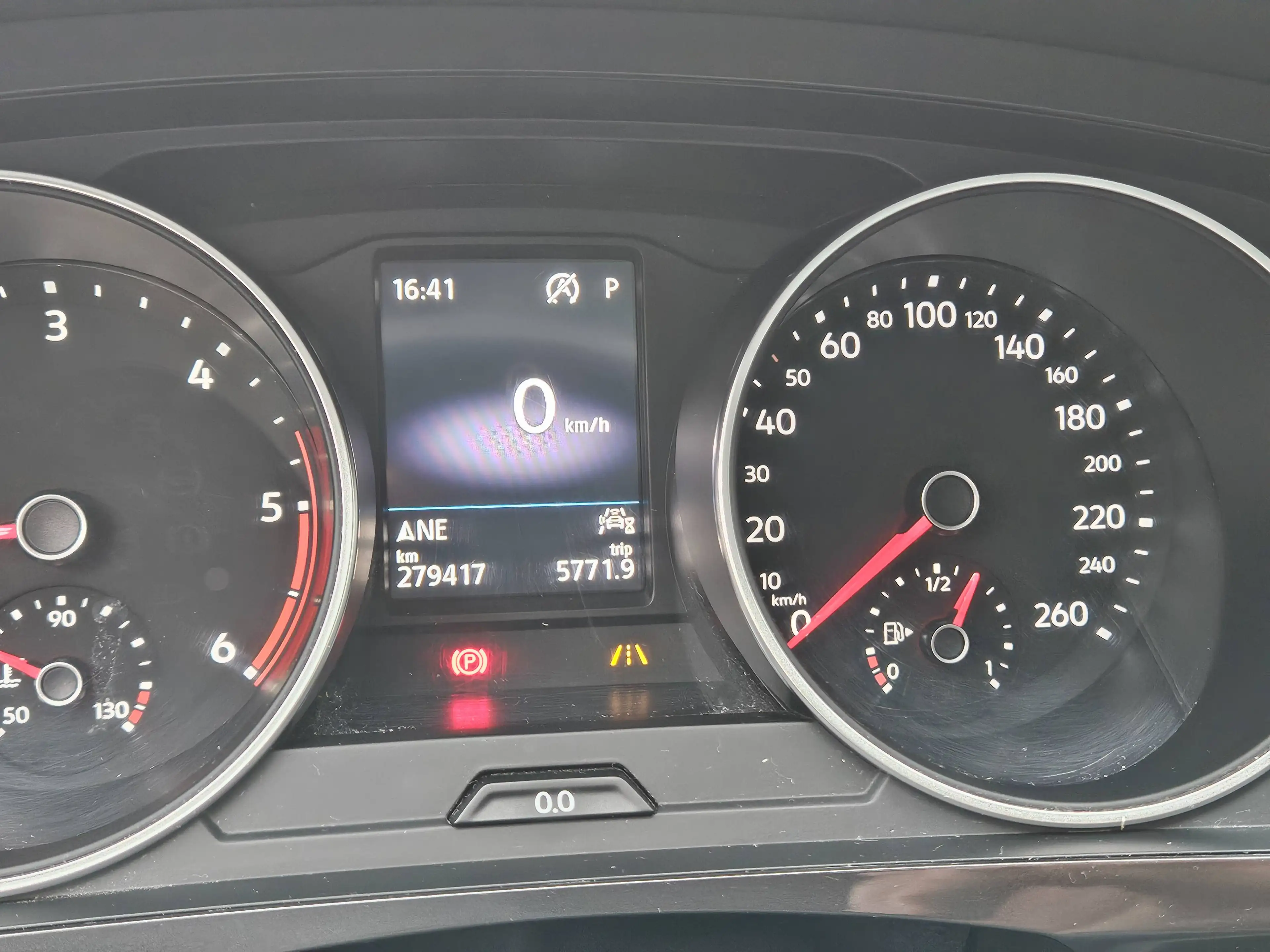 Volkswagen Tiguan Allspace Tiguan Allspace 2.0 TDi SCR Trendline (EU6.2) — photo 7