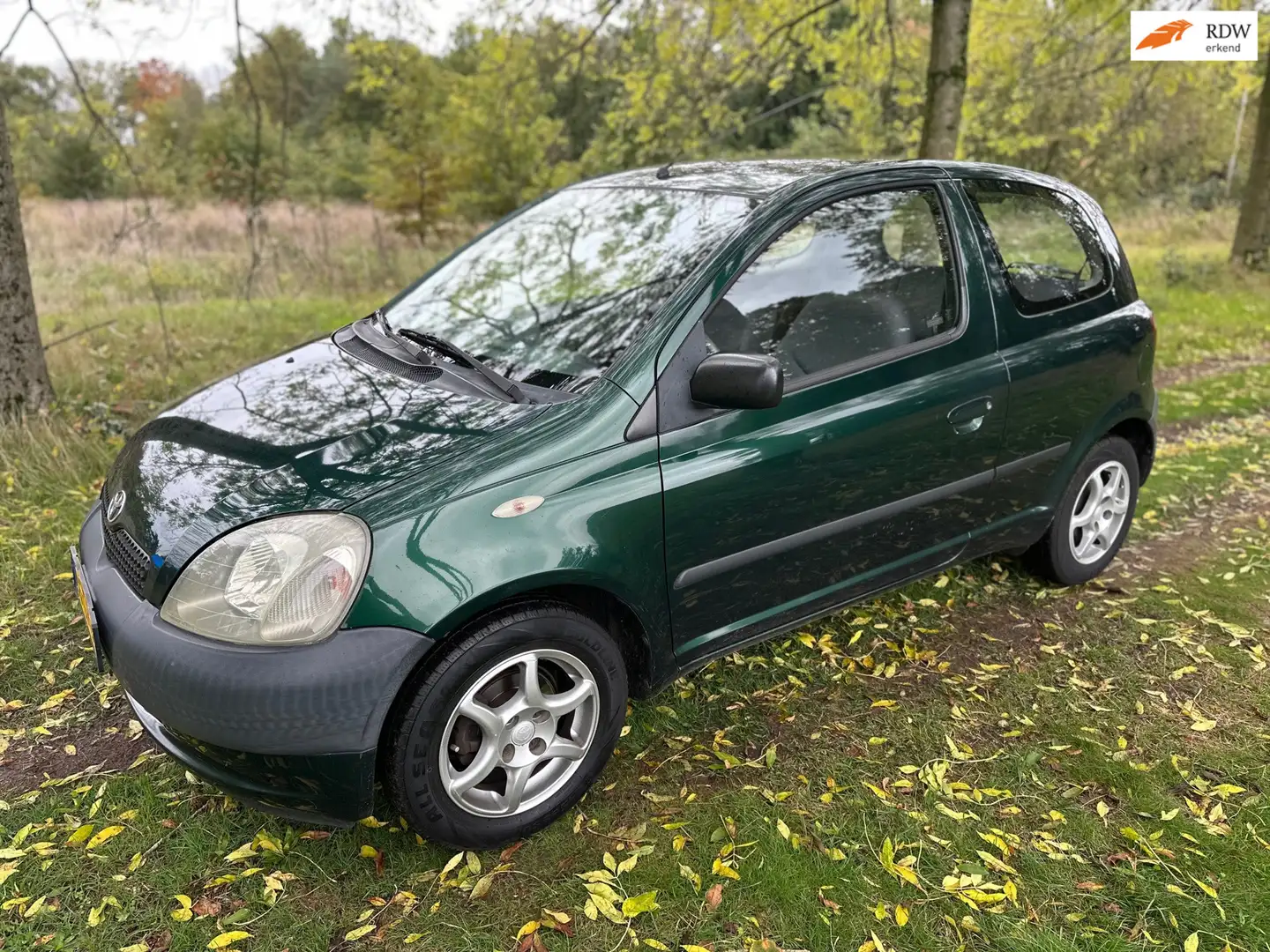 Toyota Yaris 1.0-16V VVT-i Terra apk t/m 17-01-2026 Groen - 1