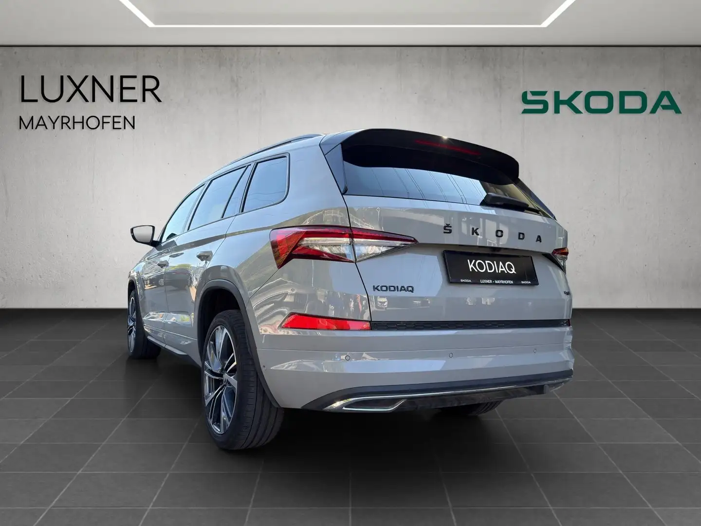 Skoda Kodiaq 4x4 Sportline TDI DSG Grau - 2
