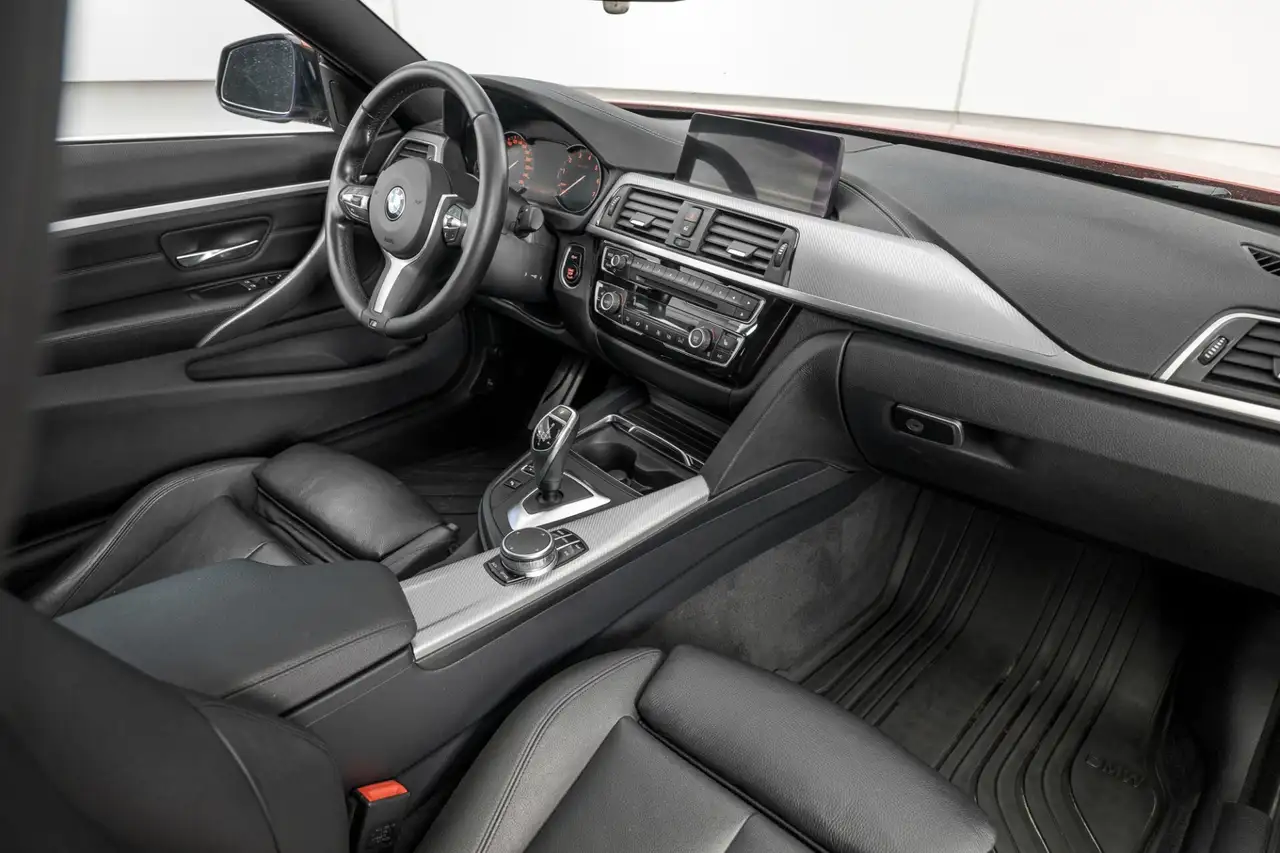 BMW 4 Series снимка BMW 4 Series