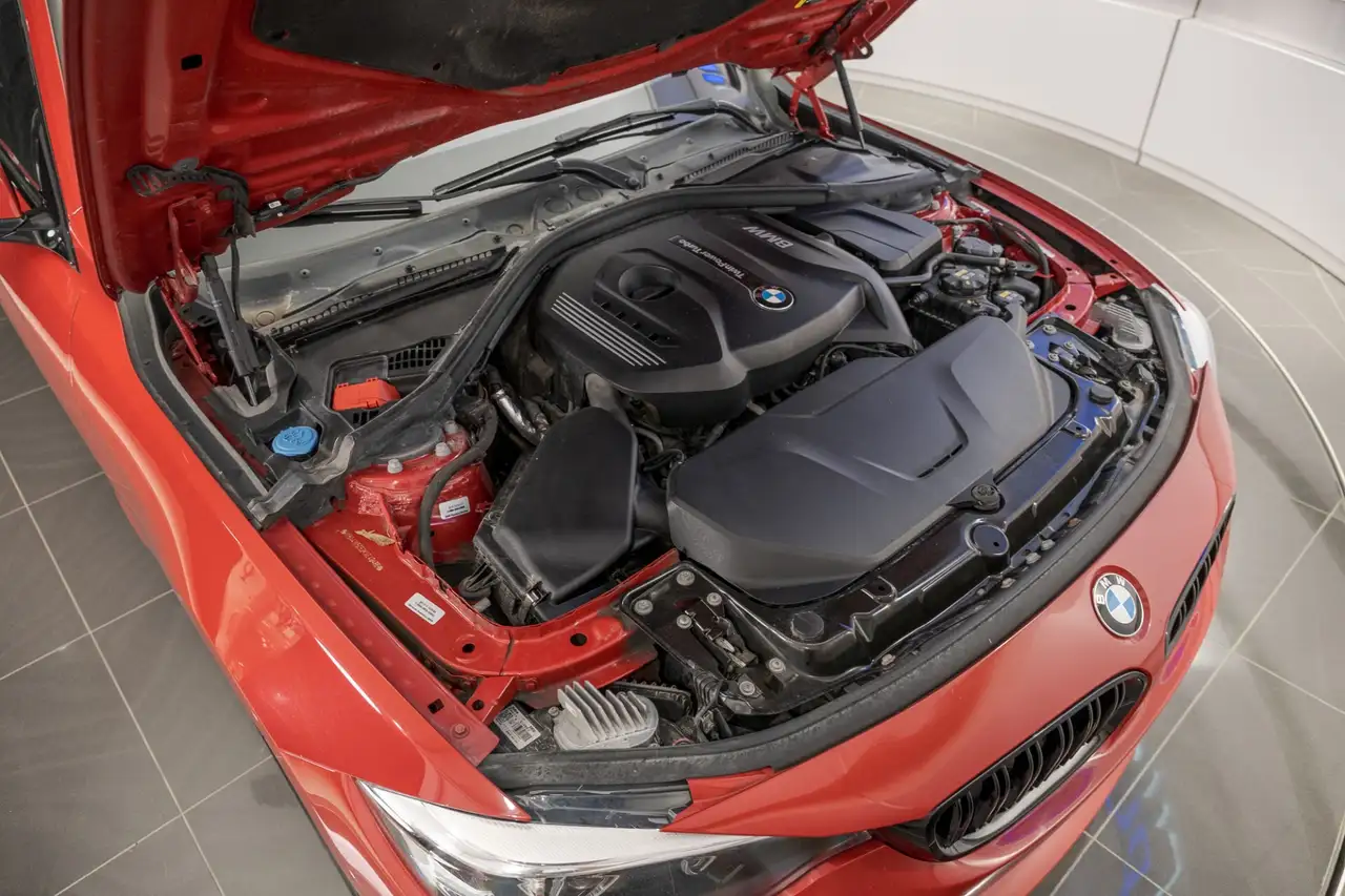 BMW 4 Series снимка BMW 4 Series
