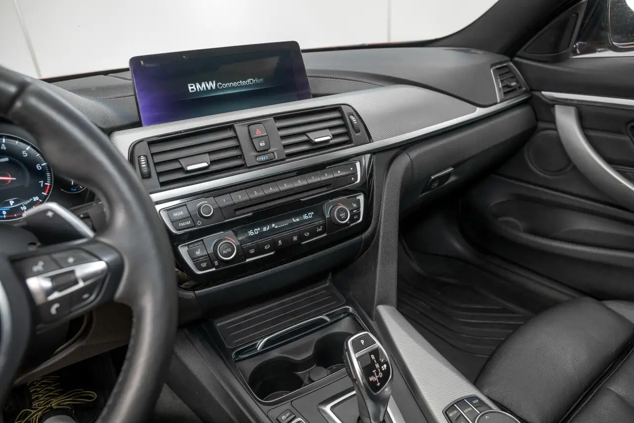 BMW 4 Series снимка BMW 4 Series