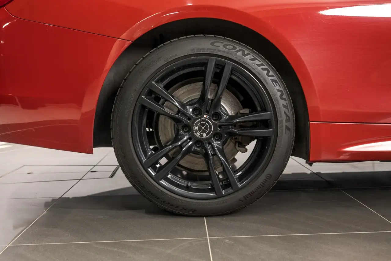 BMW 4 Series снимка BMW 4 Series