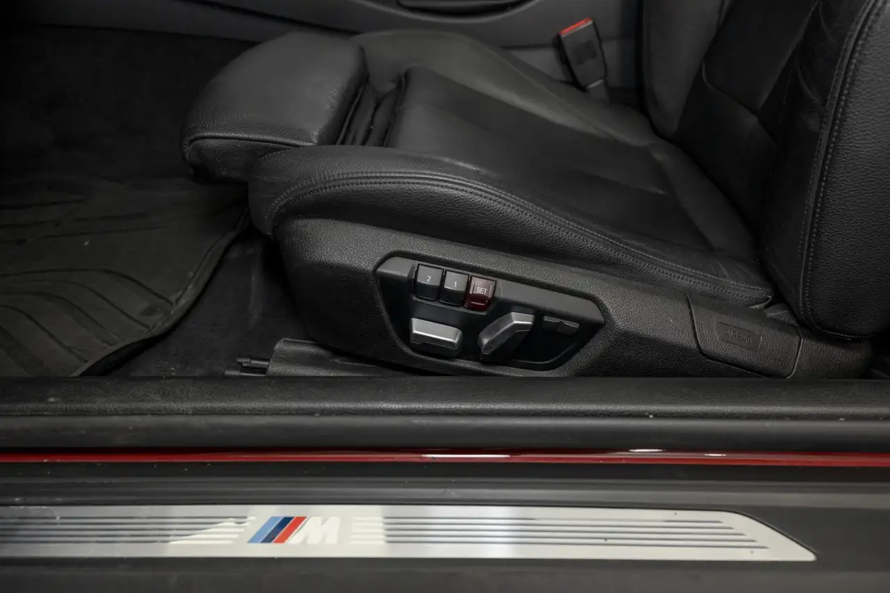 BMW 4 Series снимка BMW 4 Series
