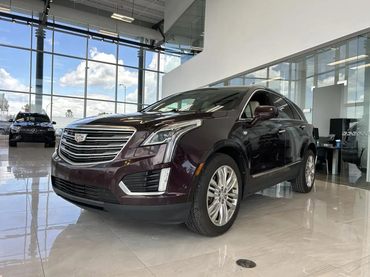 Cadillac XT5 photo Cadillac XT5