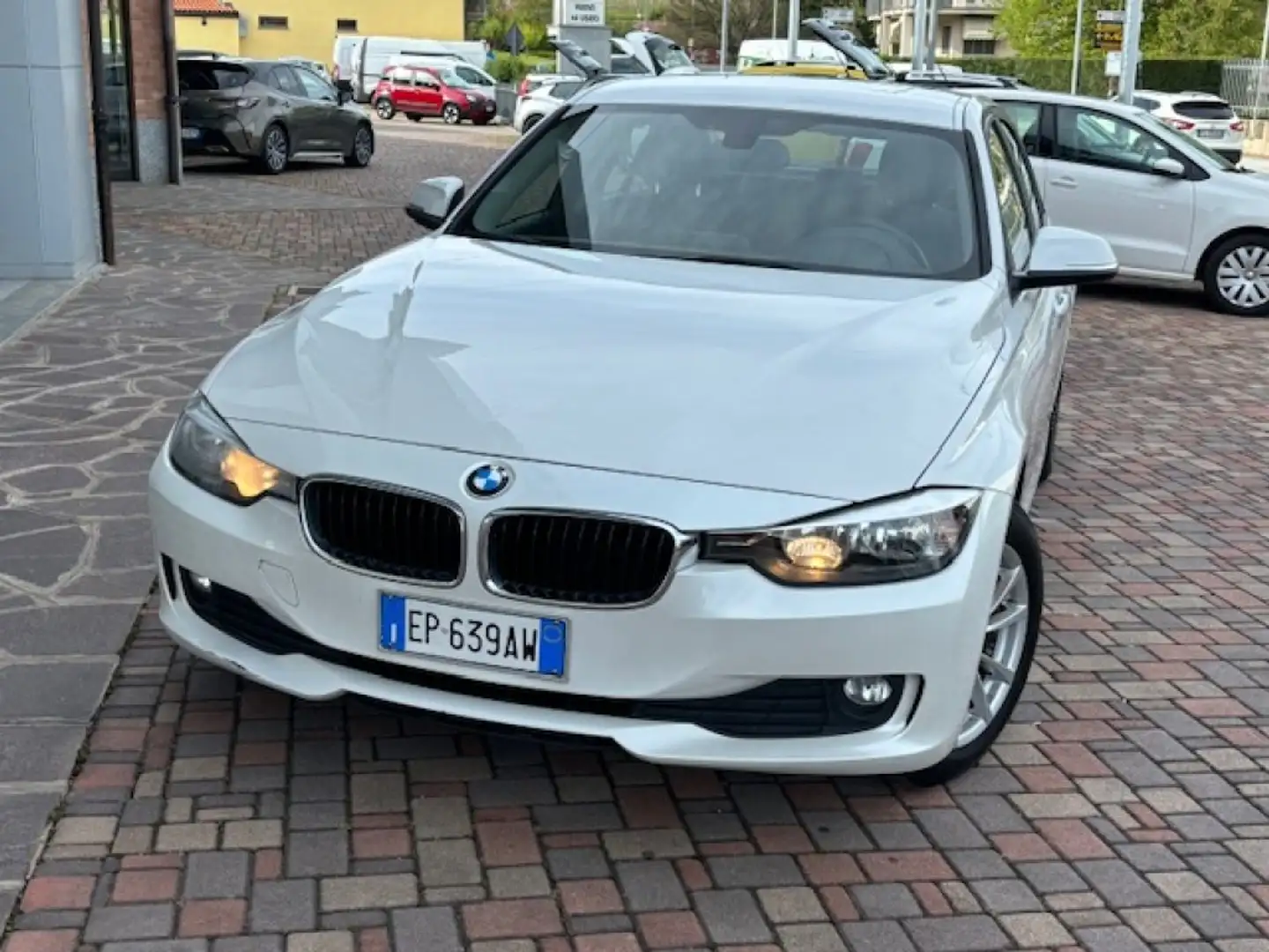 BMW 316 d Blanco - 2