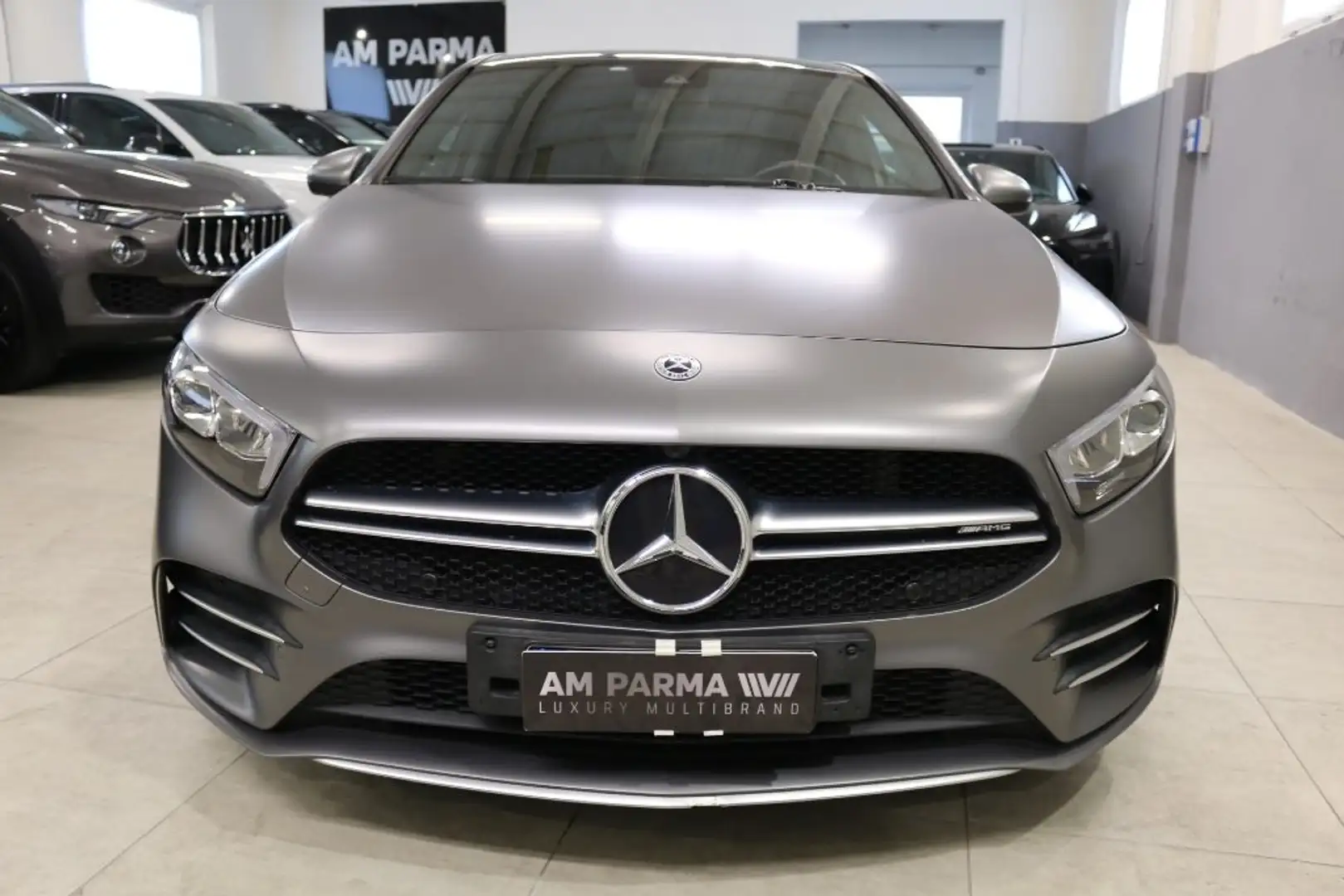 Mercedes-Benz A 35 AMG 4Matic "GRIGIO OPACO"BELLISSIMA" Grau - 2