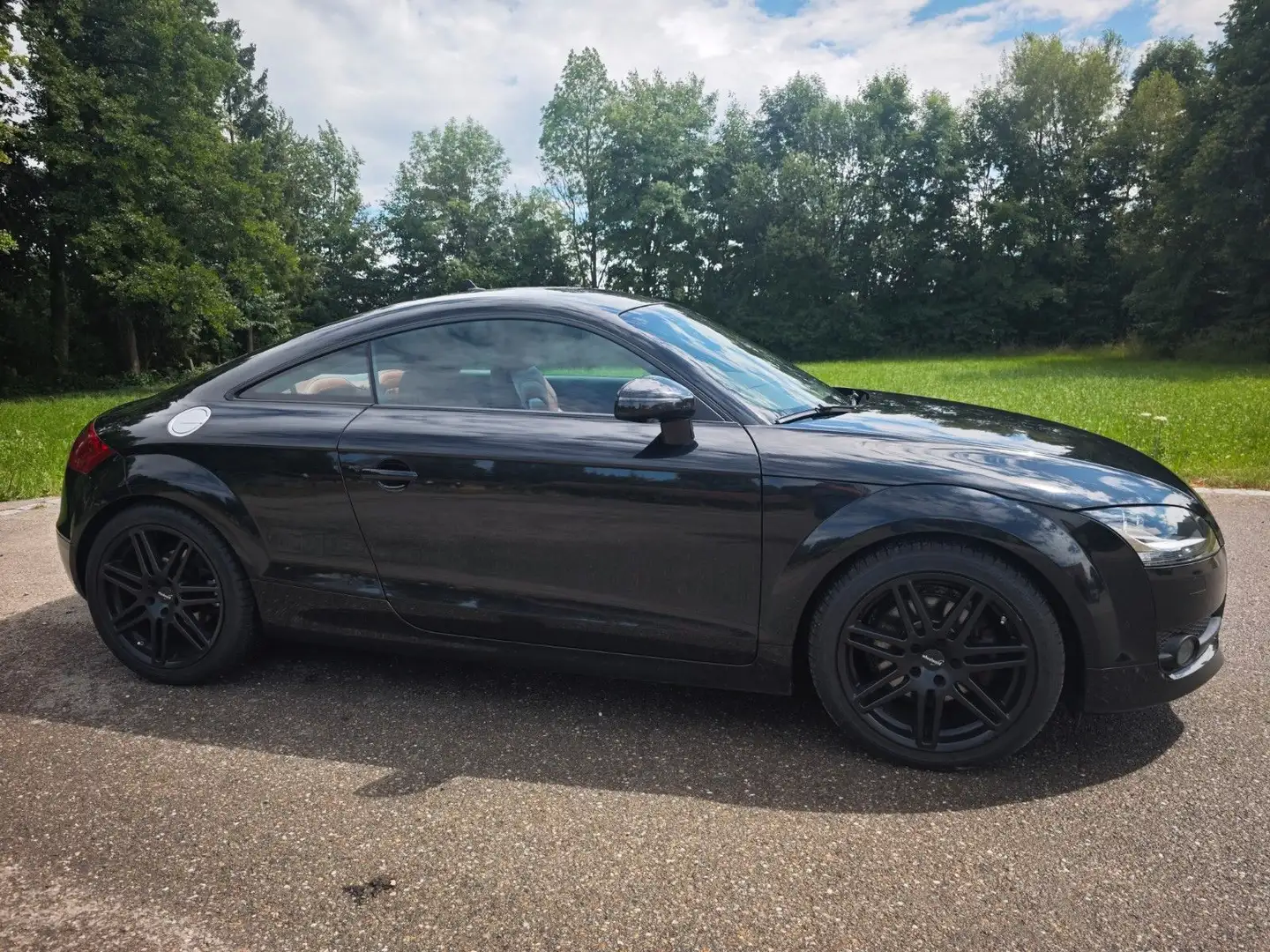 Audi TT Coupe/Roadster 2.0 TFSI Coupe Schwarz - 1