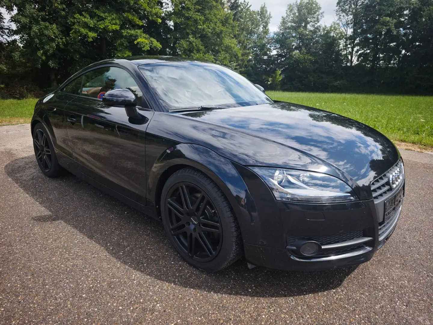 Audi TT Coupe/Roadster 2.0 TFSI Coupe Schwarz - 2