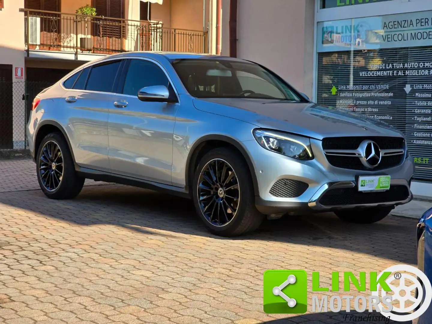 Mercedes-Benz GLC 220 d 170 CV 4MATIC 9G-TRONIC Sport Blu/Azzurro - 1