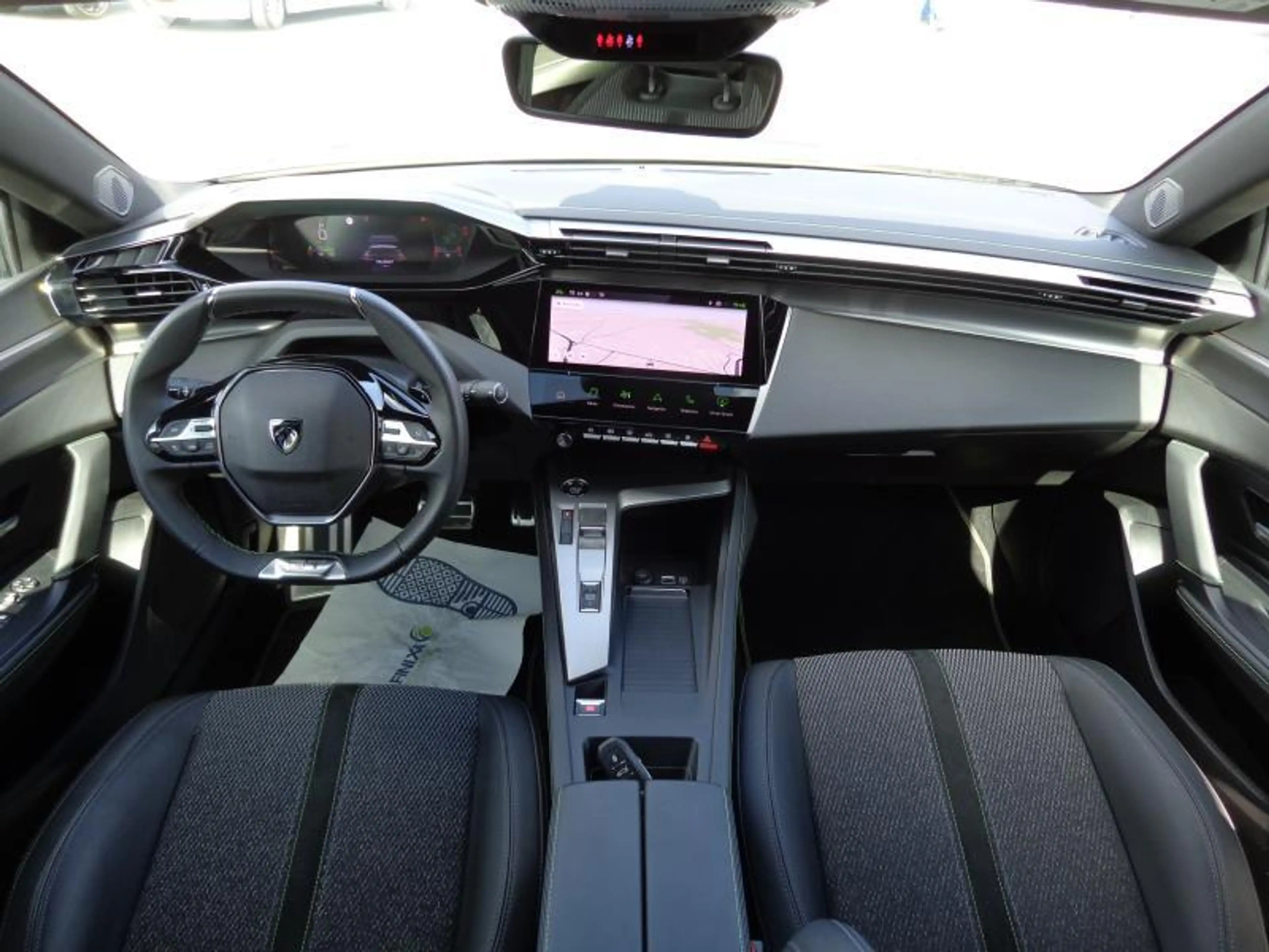 Peugeot 408 MHEV GT e-DCS6 - 360° - Coffre motorisé — photo 2