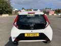 Toyota Aygo 1.0 I-VVTi X-Play Blanc - thumbnail 5