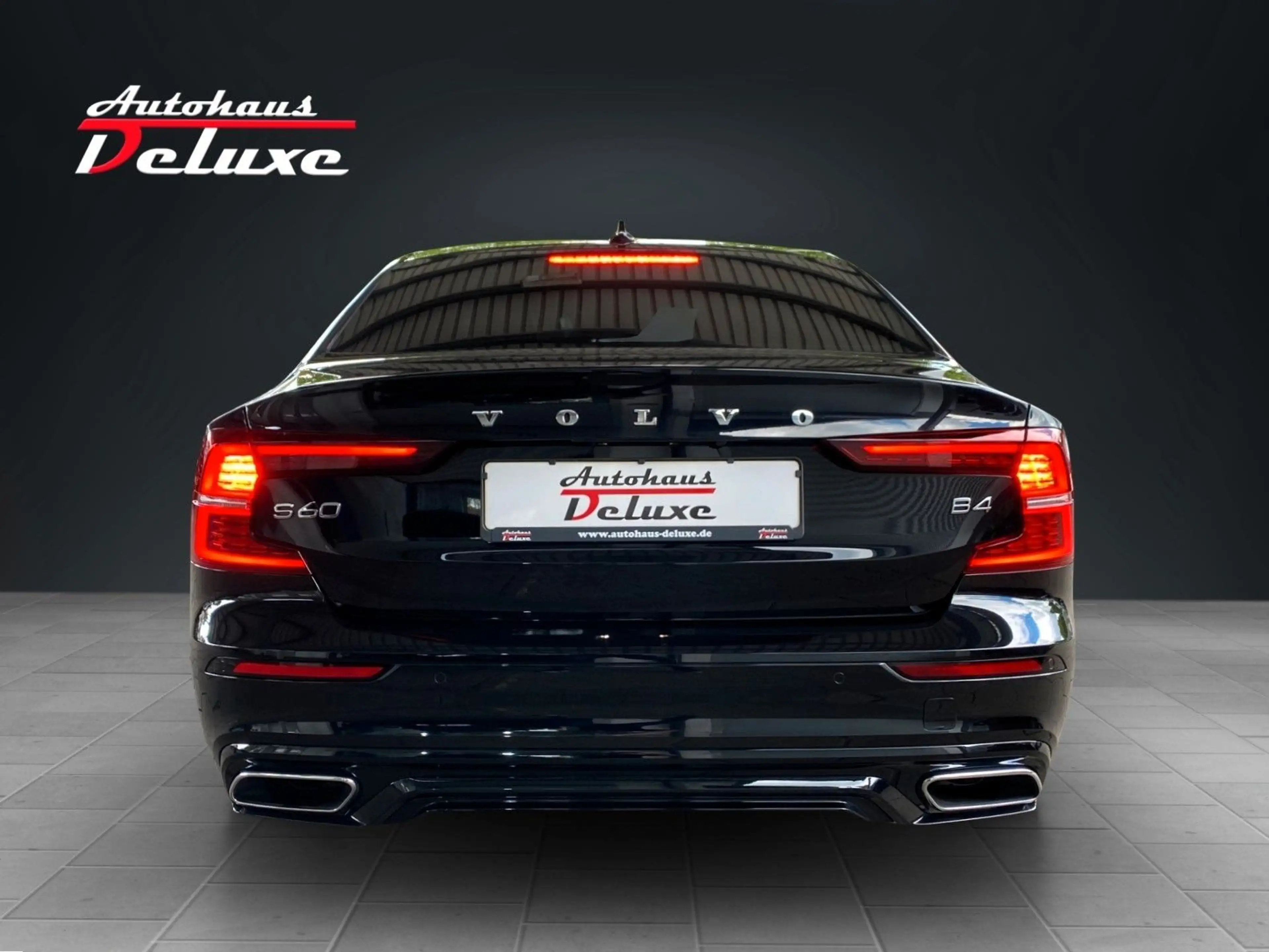 Volvo S60 B4 R-DESIGN BLACK NAVI-360°KAMERA-ACC — photo 6