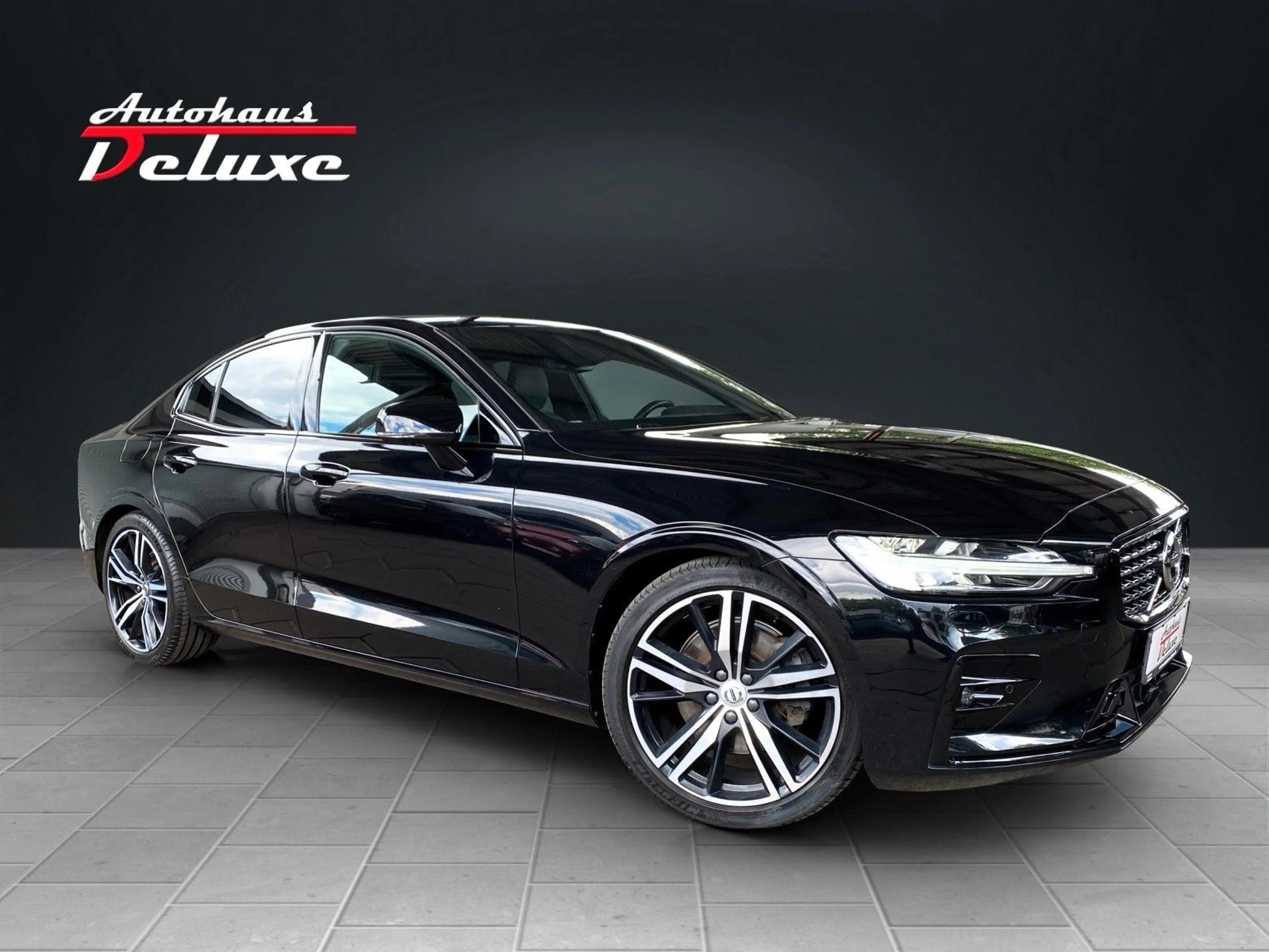 Volvo S60 B4 R-DESIGN BLACK NAVI-360°KAMERA-ACC — photo 3