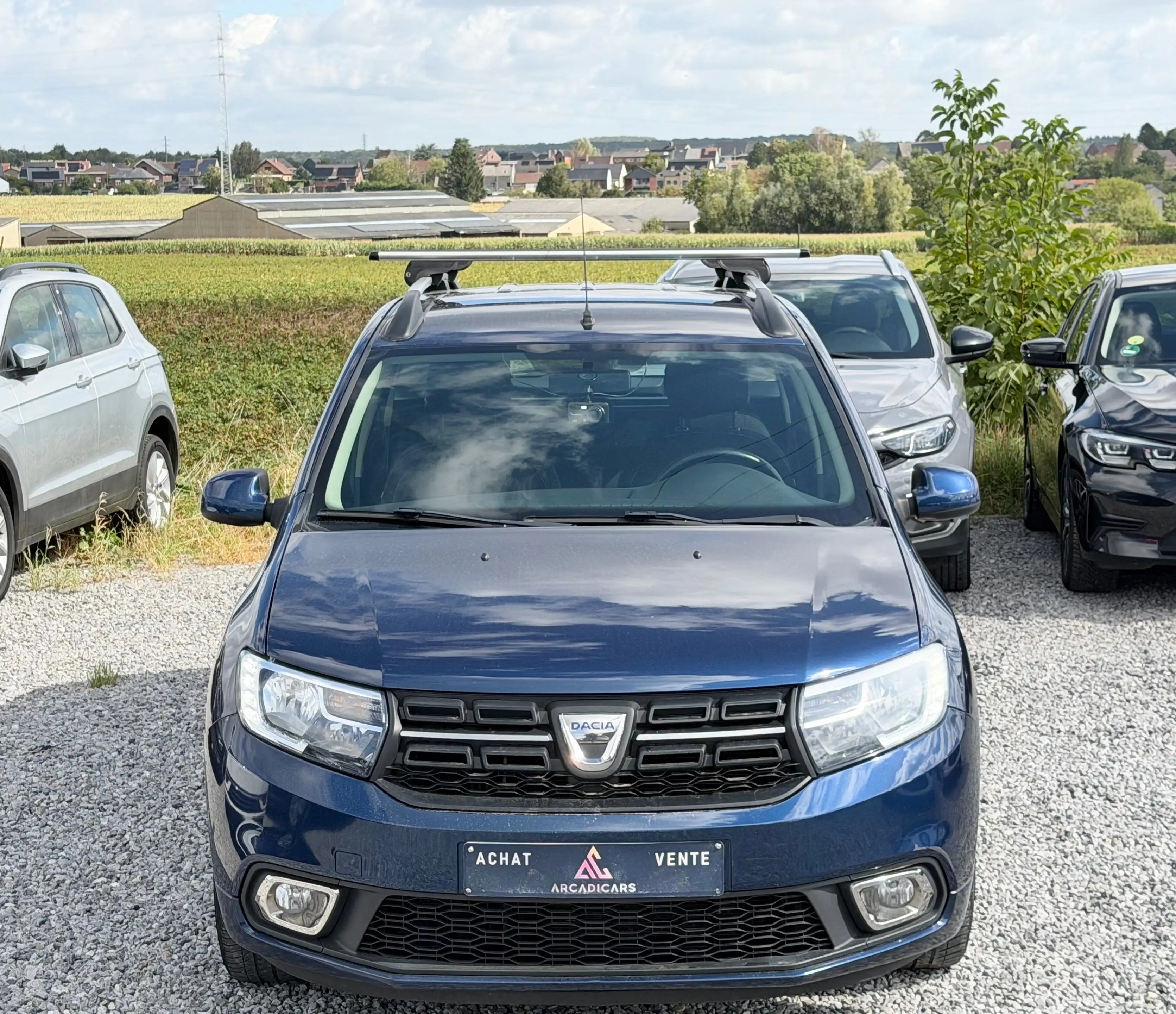 Dacia Logan BOITE AUTO - CAMERA - CAPTEURS - NAVIGATION - AIR CO — photo 2