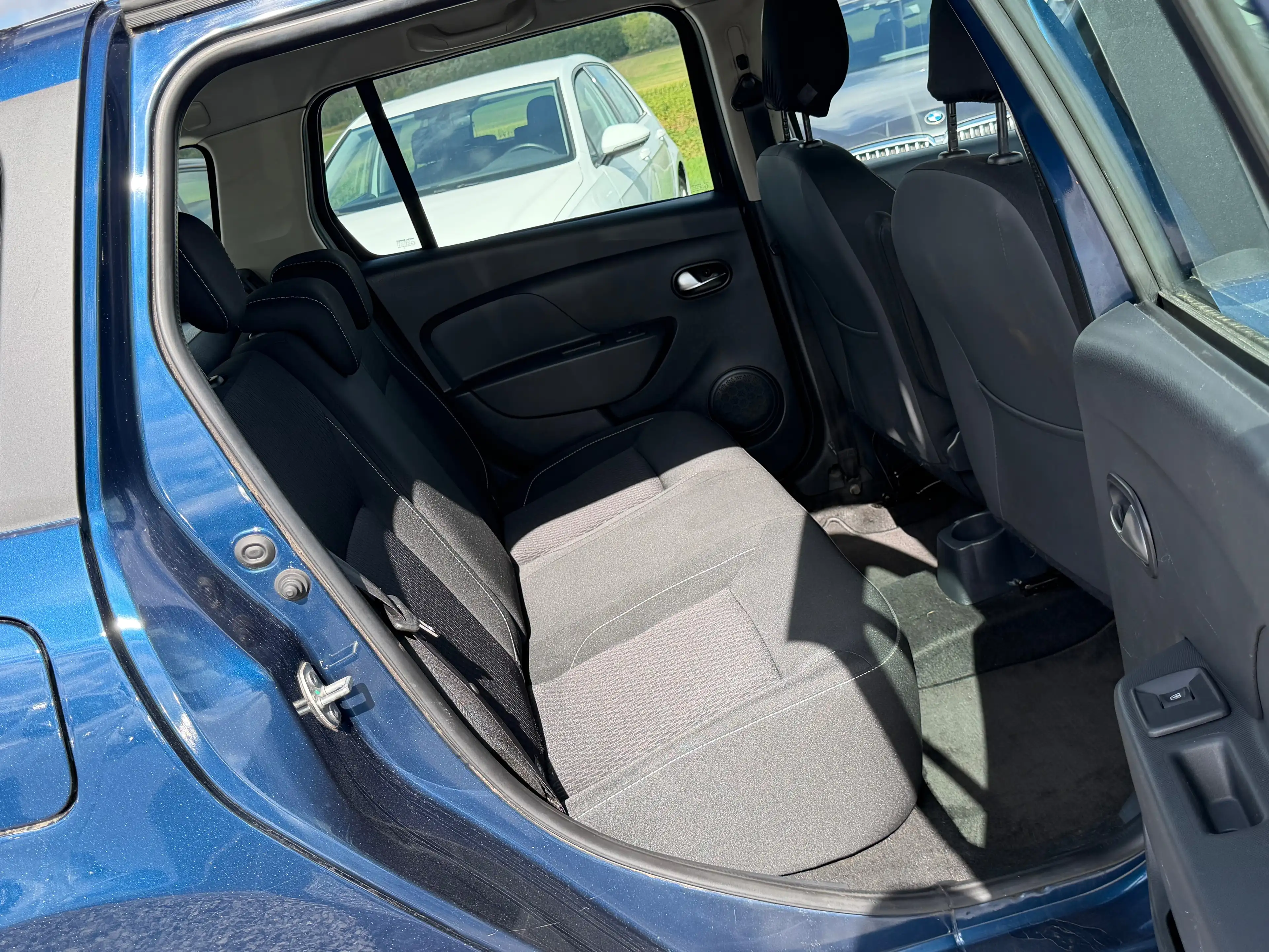 Dacia Logan BOITE AUTO - CAMERA - CAPTEURS - NAVIGATION - AIR CO — photo 15