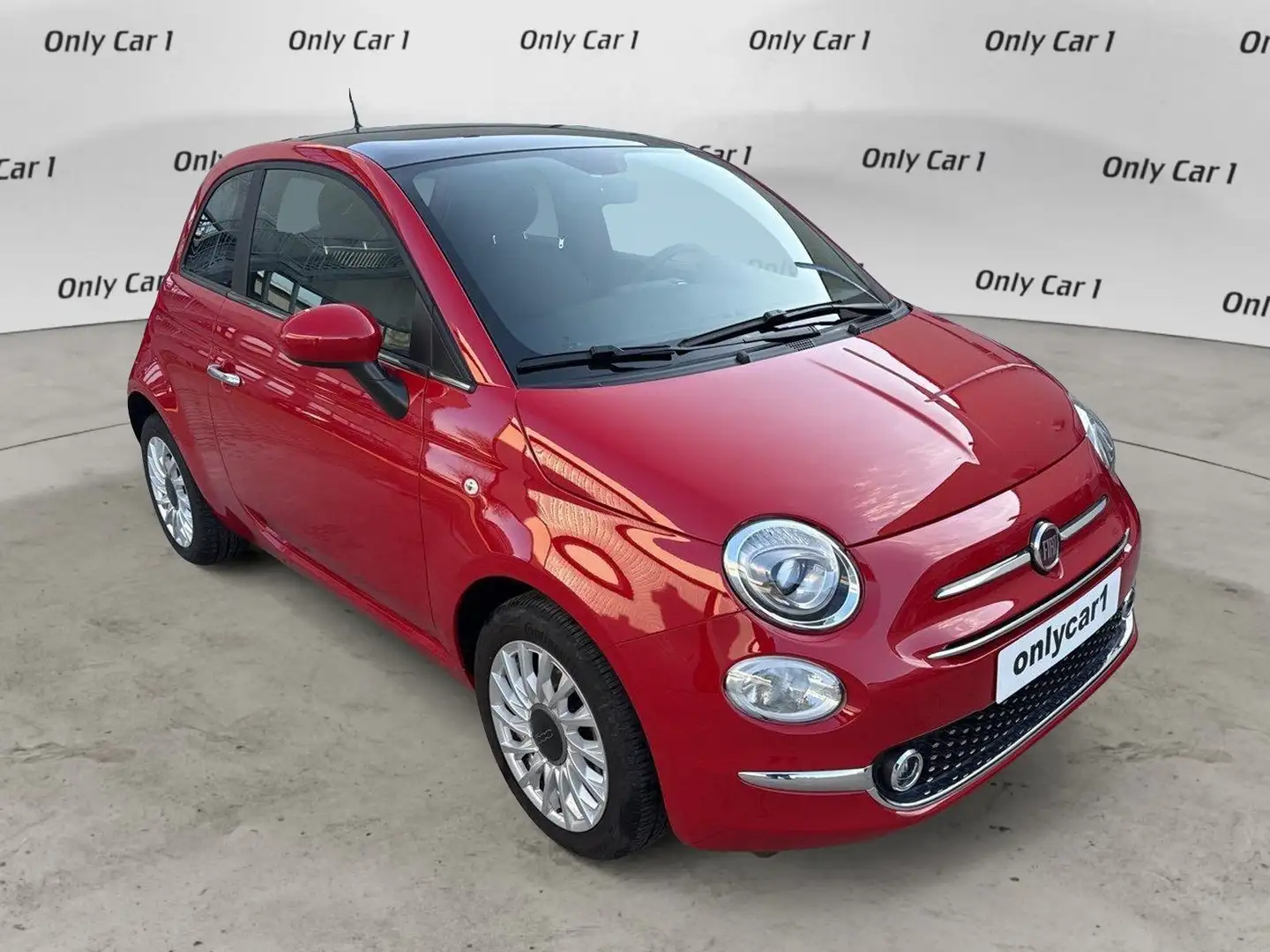 Fiat 500 1.0 Hybrid Dolcevita Rosso - 1