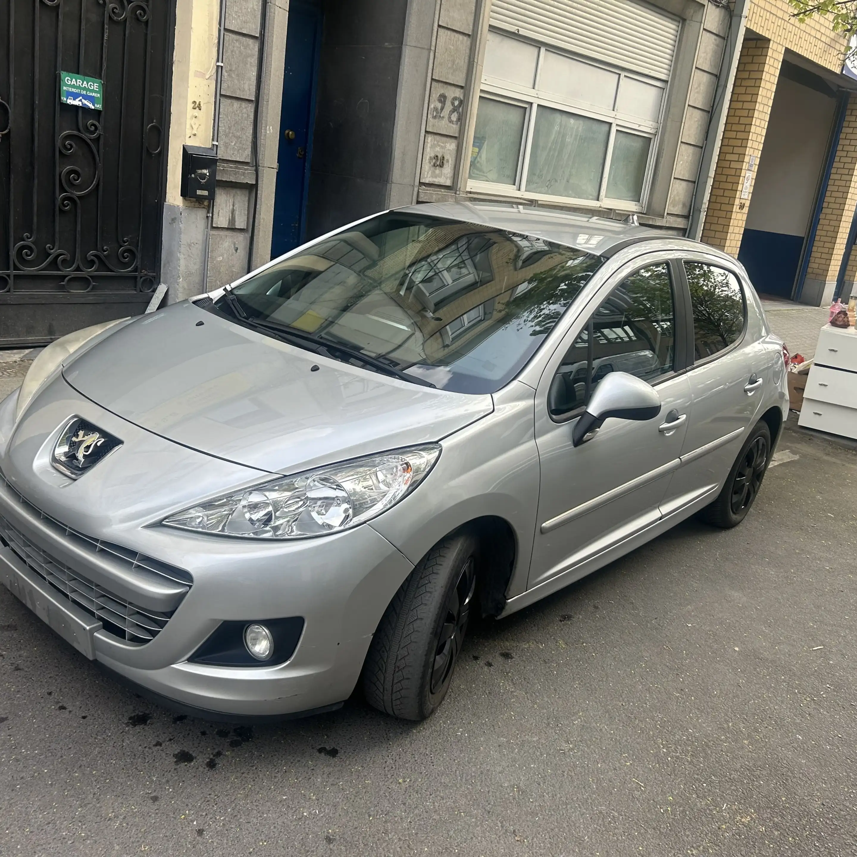 Peugeot 207 207 1.6i Allure automatic. gps. — photo 3