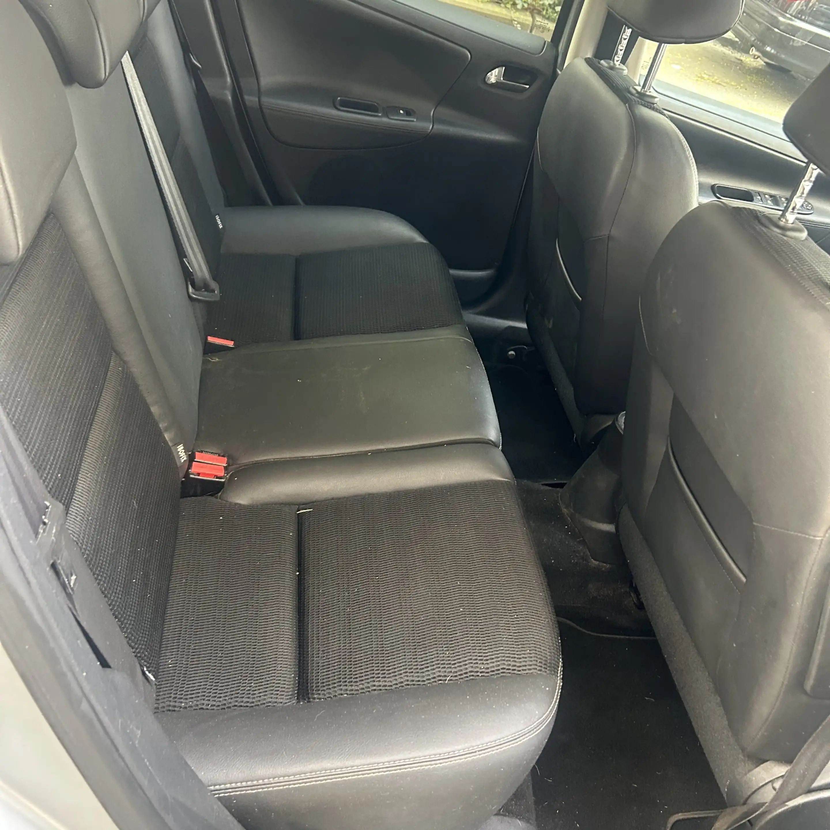 Peugeot 207 207 1.6i Allure automatic. gps. — photo 8